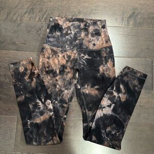 Lululemon Black/Brown Tie Dye Leggings Size 4